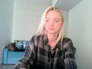CrystalHope  live sex cam