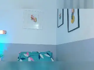 SkinnySamantha  live sex cam