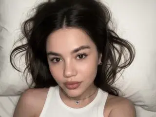SantinaSchaumberg  live sex cam