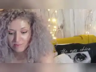 SassyKate  live sex cam