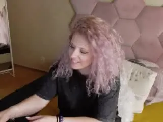 SassyKate  live sex cam