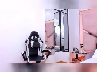 ValentineRouse  live sex cam