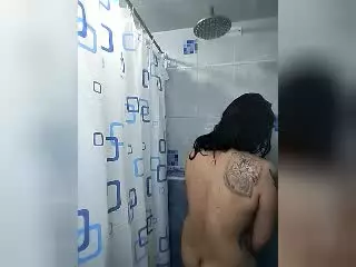SaraAndEllie  live sex cam
