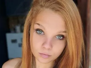 SweetieBella  live sex cam