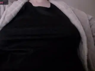 LenaGolden  live sex cam