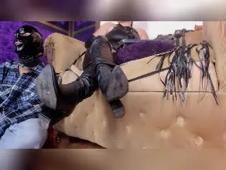 ScarlettBarness  live sex cam