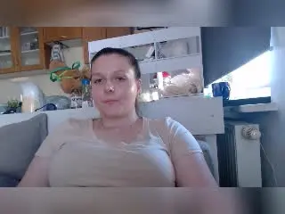 BritneyFlowers  live sex cam