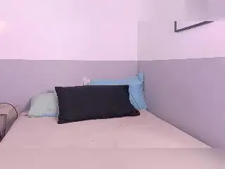 DreamingOfU  live sex cam