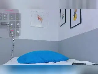 DreamingOfU  live sex cam