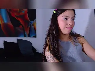 EmilyRoshin  live sex cam