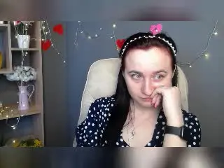 NinaFlawlees  live sex cam