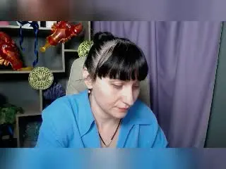 NinaFlawlees  live sex cam