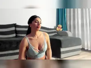 CindyTail  live sex cam