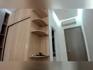 SweetyVikky  live sex cam