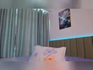 SweetyVikky  live sex cam