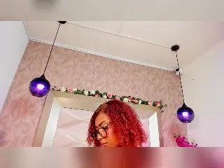 AmberQueeny  live sex cam