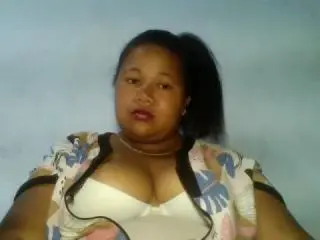 ValerieQueen69  live sex cam