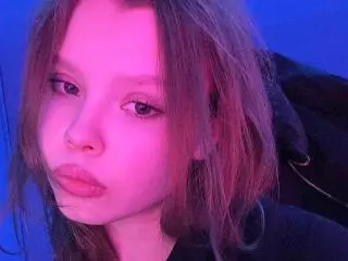 CheliaFloerke  live sex cam