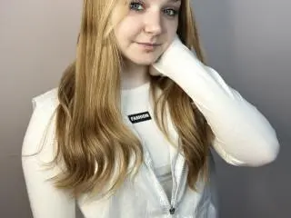 VondaSchlereth  live sex cam
