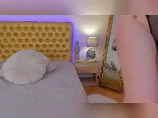 TrishaDark  live sex cam