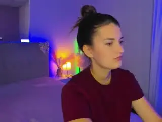 LauraLee69  live sex cam