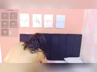 ChantalQuinn  live sex cam