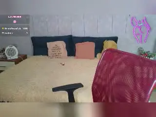 RysaLocka  live sex cam