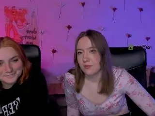 CaseyKimiko  live sex cam