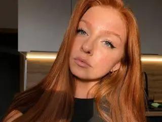 LuanneKadri  live sex cam