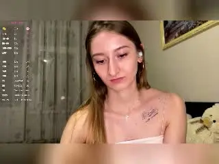 GwynBartell  live sex cam