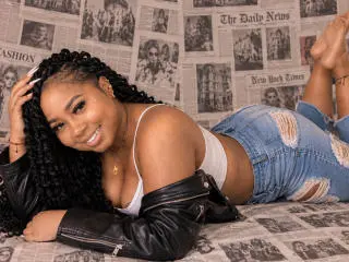 DarkSkinnedTaboo  live sex cam