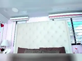 JanneFlower  live sex cam