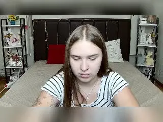 LauraHlot  live sex cam