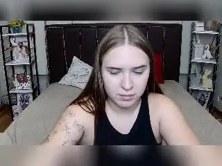 LauraHlot  live sex cam