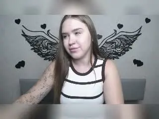 LauraHlot  live sex cam