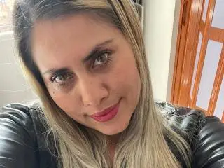 AlejaBlonde  live sex cam