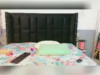 MissDominik  live sex cam