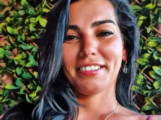 TonyaAntonyaLips  live sex cam