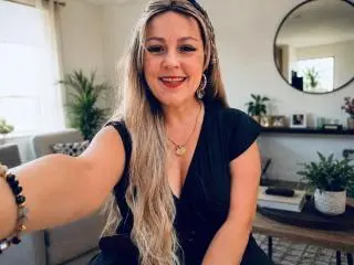 SamanthaGold  live sex cam