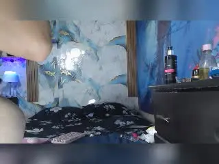 RoseeCarolina  live sex cam