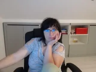 SweetLouise  live sex cam