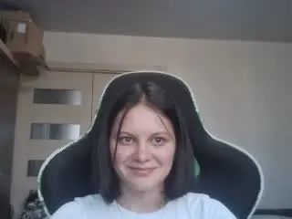 Nikksi  live sex cam