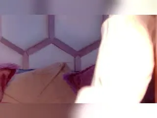 YviTaylor  live sex cam