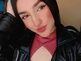 YviTaylor  live sex cam