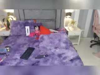 YviTaylor  live sex cam