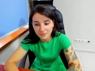 Troubrich  live sex cam