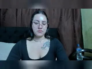 JeniferPowell  live sex cam