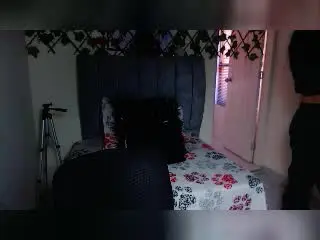 ViolettaSquirt  live sex cam