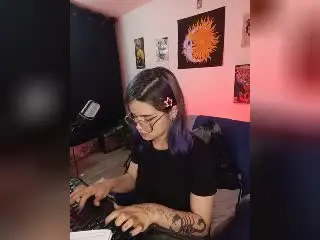 RavenThuwu  live sex cam