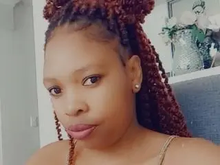 JulieVal  live sex cam